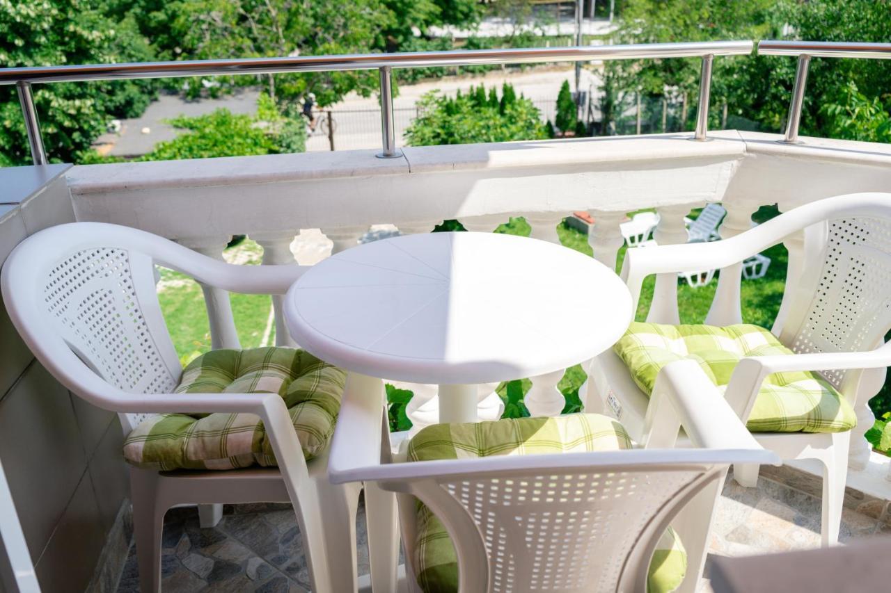 Hotel Къща За Гости Slav à Varna Extérieur photo