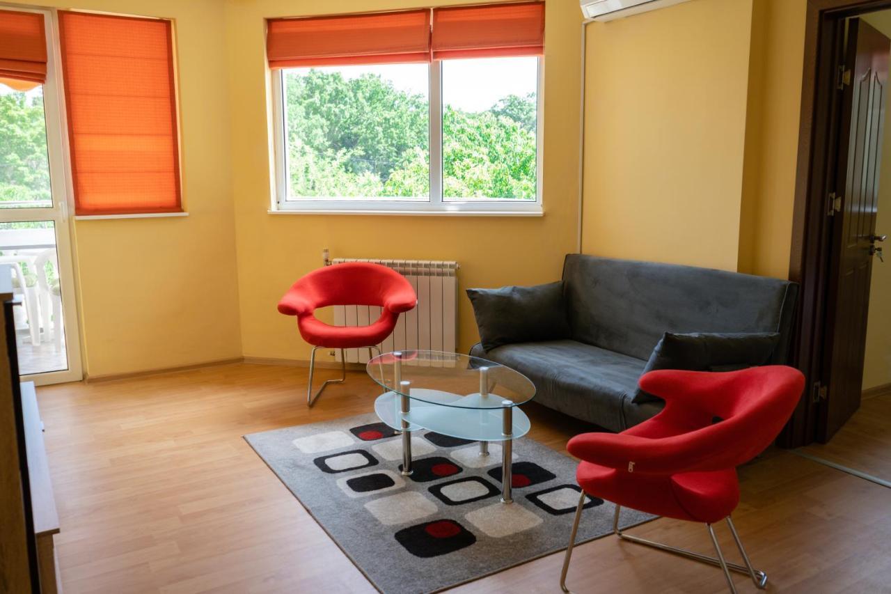 Hotel Къща За Гости Slav à Varna Extérieur photo