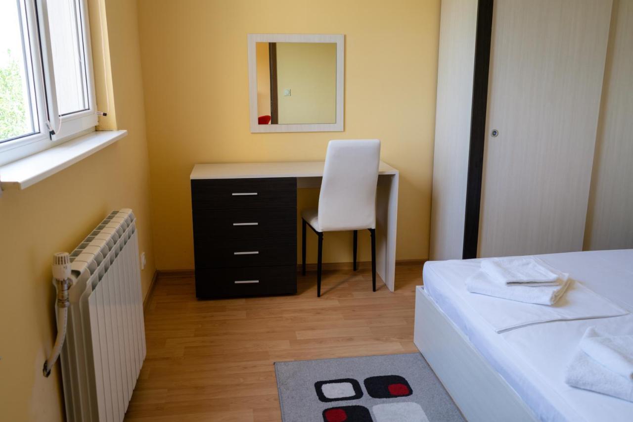 Hotel Къща За Гости Slav à Varna Extérieur photo