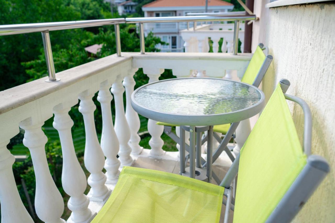 Hotel Къща За Гости Slav à Varna Extérieur photo